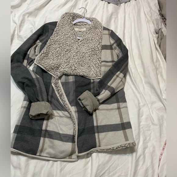 Thread & Supply Cream Sherpa Jacket - Picture 1 of 4